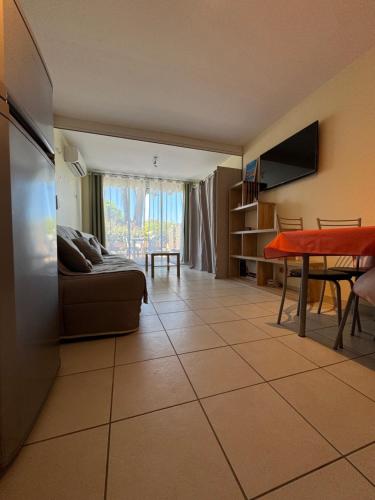 Appart 27m2 avec Clim, terrasse - 6 pers - 2 piscines