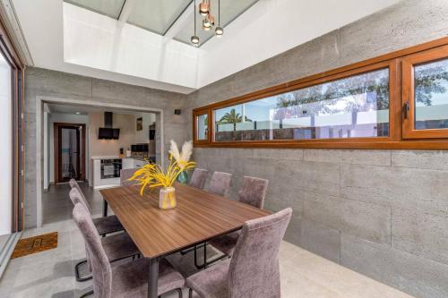 Villa Malvasia Sol by Villa Plus
