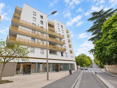 Grand T2 avec terrasse au calme, Lyon