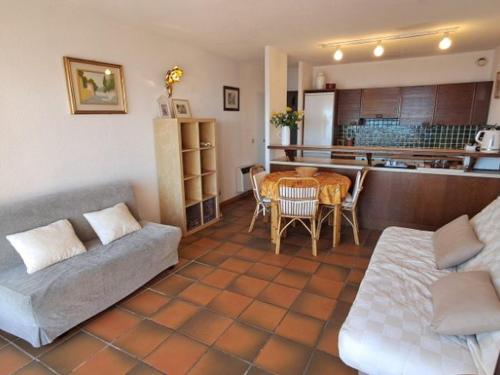 Appartement 2 pièces avec vue mer et garage à Sainte-Maxime