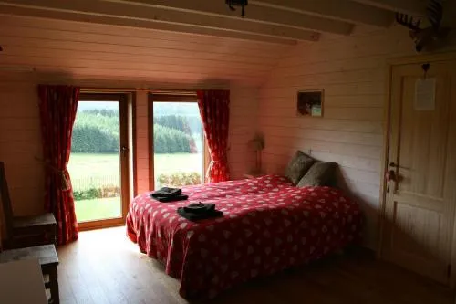 Chambres d'Hôtes Les Trappeurs silence & nature picture