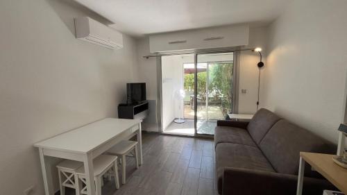 Appartement lagon bleu avec piscine commune et tennis