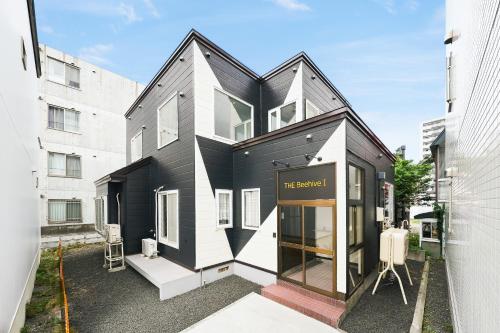 THE BEEHIVEⅠ