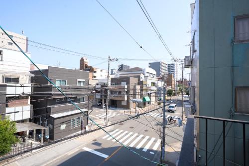 アンビシャスコート岸里