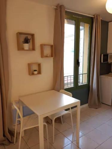 Libération a quiet and secure apartment