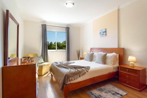 Ajuda Mar Holidays With Parking