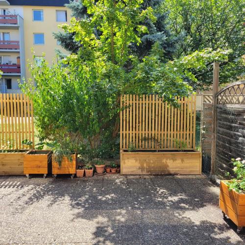 Quiet apartment near the station and city center