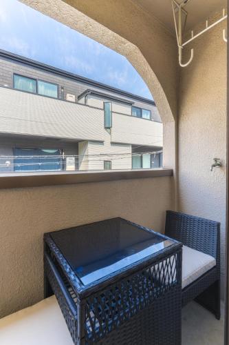 Osaka USJ Namba 15 Min Japanese Home Sleeps 6