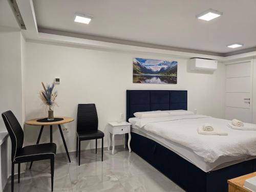 Jacuzzi & Sauna Edy room - city center