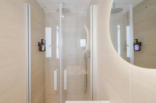 Apartment in the Heart of Malasaña