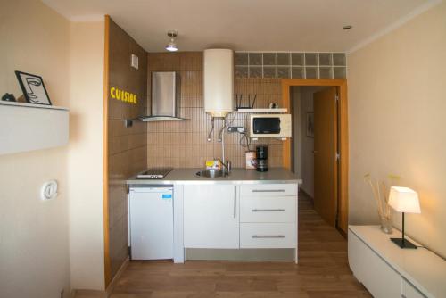 WELCS ESTUDIO 452 EMP con vista al mar