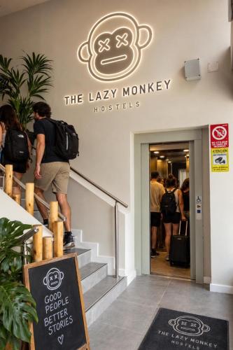 Madrid Río - The Lazy Monkey