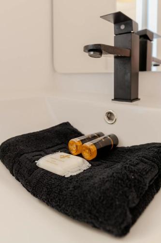 Golden Hugo Premium Studio Golden Square