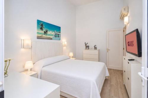 GuestReady - Aguila Beachfront apartment