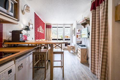Résidence Les Hauts De Rogoney - Studio au pied des pistes MAE-1583