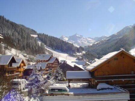 Chalet De Meribel - Charmant appartement 3 pièces en duplex 6 personnes dans le centre de Méribel proche des commerces et des pistes de ski MAE-0023