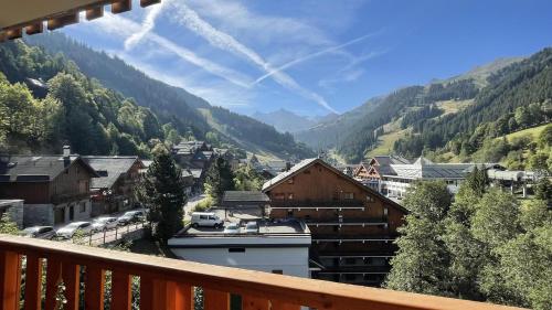 Chalet De Meribel - Charmant appartement 3 pièces en duplex 6 personnes dans le centre de Méribel proche des commerces et des pistes de ski MAE-0023
