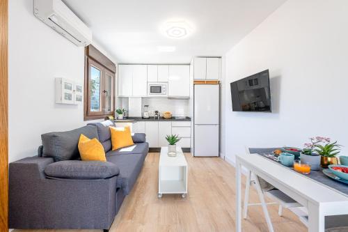 797 Holiday Rentals - CARRASCO BEACH 2