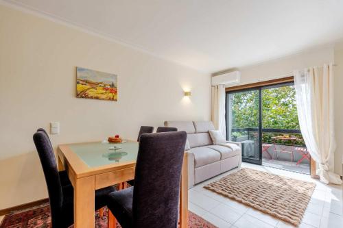 Bright Flat with Balcony & Garage by HostWise