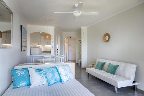 WELCS ESTUDIO PRECIOSO 457 EMP Frente al mar