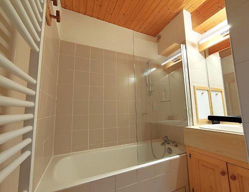 Résidence Le Chardon Bleu - Appartement 2 pièces pour 4 personnes à Meribel centre proche des pistes et des commerces MAE-8903
