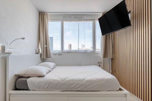 Cozy Retreat with Balcony - Lyon PartDieu TGV, Rhonexpress Airport
