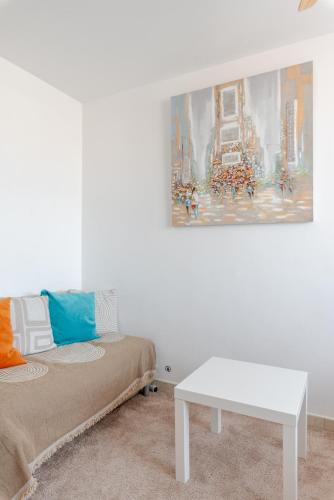 Cozy Retreat with Balcony - Lyon PartDieu TGV, Rhonexpress Airport