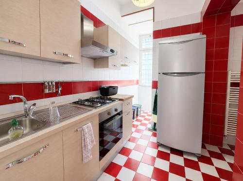 3 min from Termini Station - 3 Bedrooms - 3 Private Bathrooms