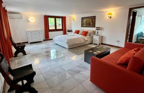 Mijas Castle 750m2, beach, pool, privacy, luxury