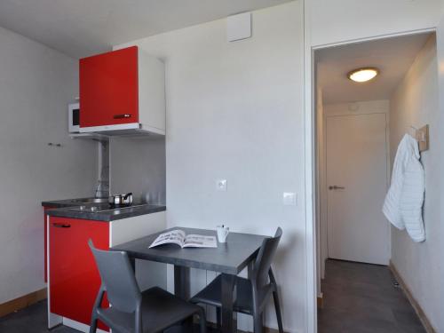 Studio rénové au centre de la station