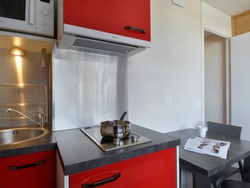 Studio rénové au centre de la station