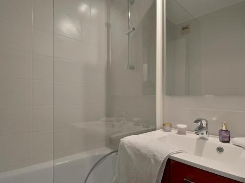 Studio Divisible Rénové au Pied des Pistes avec Balcon et Animaux Admis