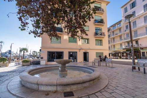 Cannes 3 pièces Rénové 2023 Vieux Port et Palais Olam Properties