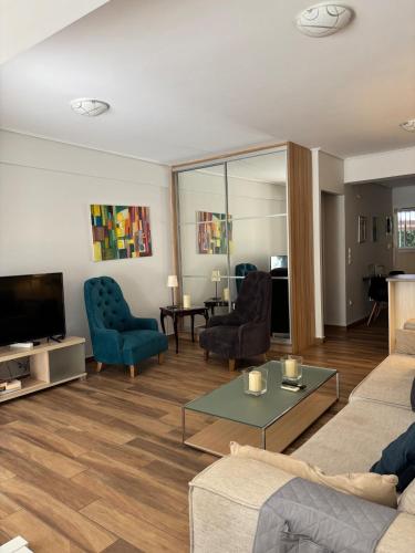 Cozy Apartment Alimos