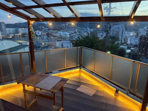 Inasa Night View Terrace - 世界新三大夜景を楽しむ一棟貸切宿