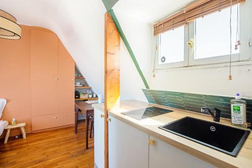 GuestReady - Charming apt near the Canal St-Martin