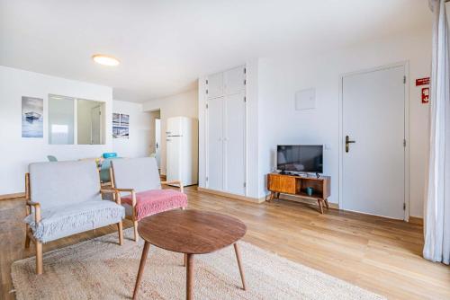 Stanchion Apartment