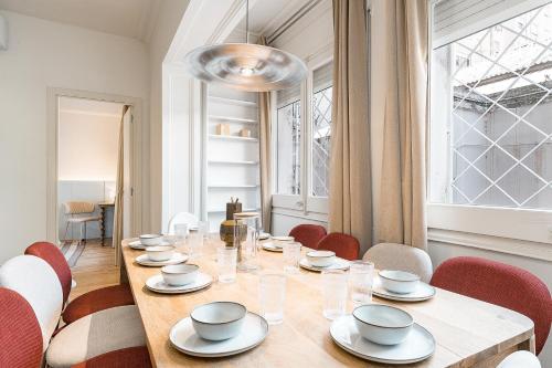 Elegant Stay at Sagrada Familia - Mallorca Street