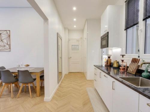 UrbanFlat 92 - Votre Pied-a-terre au Coeur de la Capitale