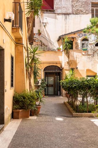 Parione 38