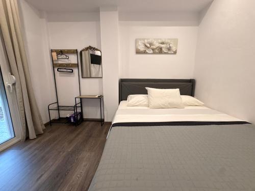 Elegant Apartment 1