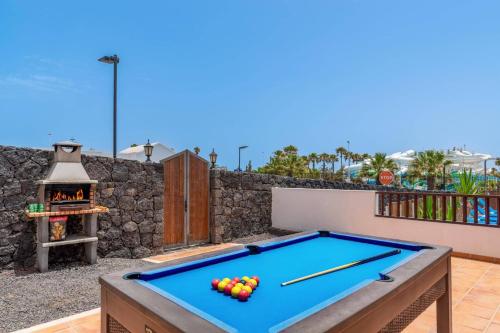Villa Clarybel by Villa Plus