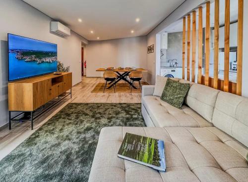 T2 Vista Mar - AC WIFI com 2 Casas de Banho