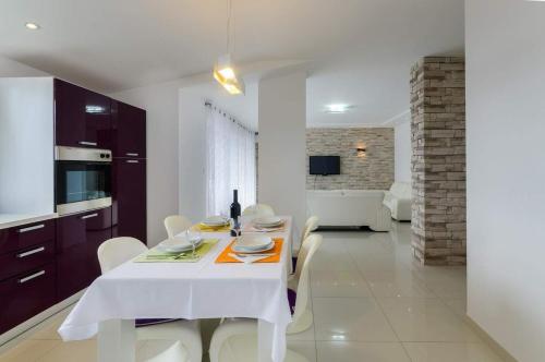 Family-friendly apartments with swimming pool Dramalj, Crikvenica - 27983