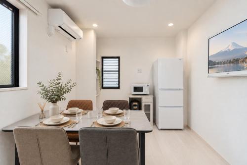 2Bedroom Apt for 4, 2 Mins to Station, Near Ikebukuro Tokyo