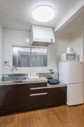 New! Direct to Namba! YT House Abeno 昭和町駅徒歩5分 レトロ街区 2LDK一戸建 最大8名