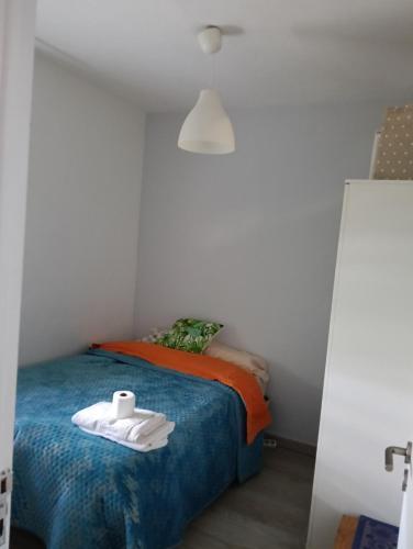Lisbon nice cousy room