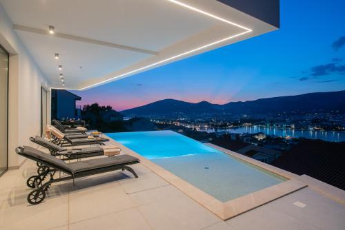 Villa Velvet View Excelsior - Part of Excelsior Villas Collection