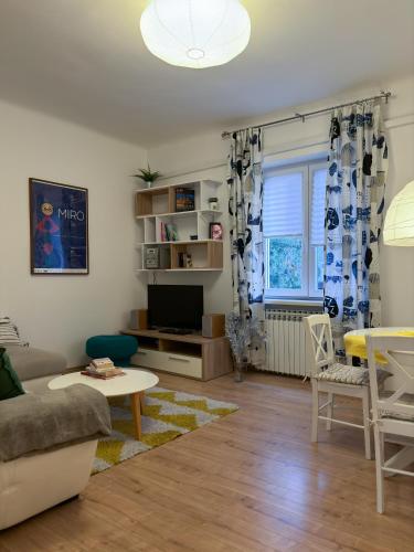 FirstLight Apartment - Free Street Parking - Maksimir, Zagreb