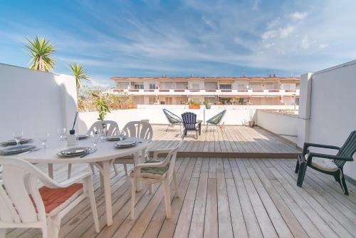 WELCS APARTAMENTO 462 EMP con una gran terraza